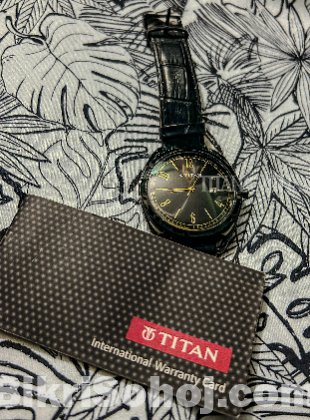 TITAN Original Watch - 1675NAA